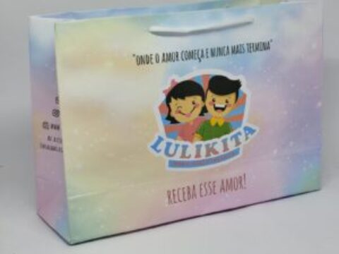 O Primeiro Abraço: A Arte de Criar a “Welcome Bag” Perfeita para um Casamento na Praia