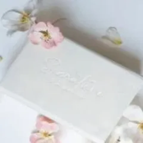 Convites delicados em BH para seu evento