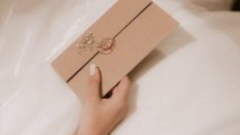 Estrutura de Convite de Casamento: Como Criar um Convite Claro, Elegante e Profissional