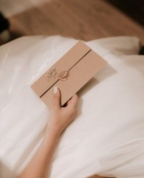 Estrutura de Convite de Casamento: Como Criar um Convite Claro, Elegante e Profissional