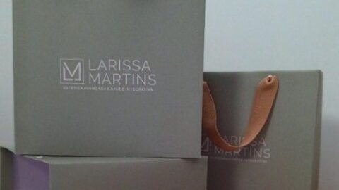 Psicologia das Cores em Sacolas Personalizadas: o Guia Técnico para Branding que Converte