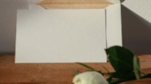 Casamento no cartório: como escolher o design ideal do convite