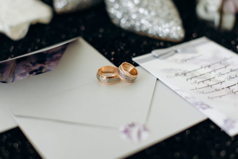 Convite de casamento para casal que já mora junto: como criar um texto adequado